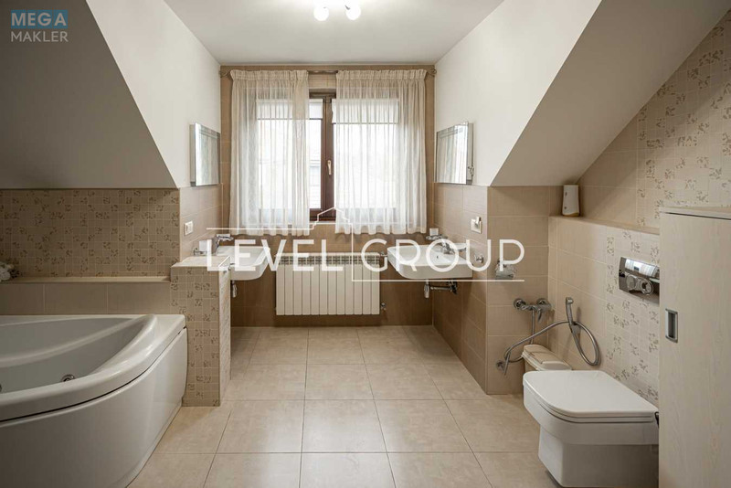 Продаж дома, 2&nbsp;поверху, 262&nbsp;кв.м, 5&nbsp;кімнат, ділянка 12,50&nbsp;соток, <a class="location-link" href="/roslavichi/" title="Недвижимость Рославичі">Рославичі</a>, Юлианська, 53 (изображение 13)