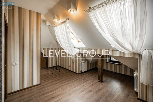 Продаж дома, 2&nbsp;поверху, 262&nbsp;кв.м, 5&nbsp;кімнат, ділянка 12,50&nbsp;соток, <a class="location-link" href="/roslavichi/" title="Недвижимость Рославичі">Рославичі</a>, Юлианська, 53 (изображение 18)