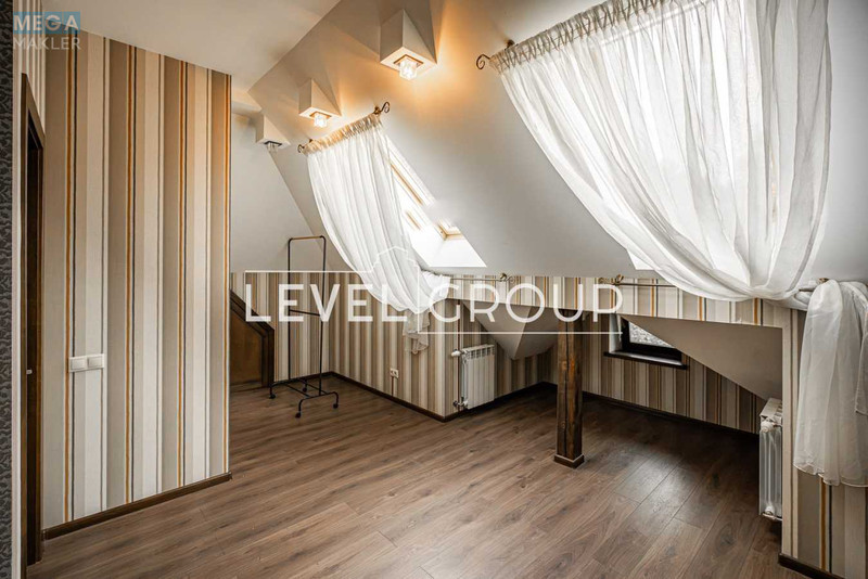 Продаж дома, 2&nbsp;поверху, 262&nbsp;кв.м, 5&nbsp;кімнат, ділянка 12,50&nbsp;соток, <a class="location-link" href="/roslavichi/" title="Недвижимость Рославичі">Рославичі</a>, Юлианська, 53 (изображение 18)