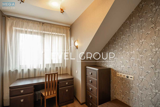 Продаж дома, 2&nbsp;поверху, 262&nbsp;кв.м, 5&nbsp;кімнат, ділянка 12,50&nbsp;соток, <a class="location-link" href="/roslavichi/" title="Недвижимость Рославичі">Рославичі</a>, Юлианська, 53 (изображение 21)