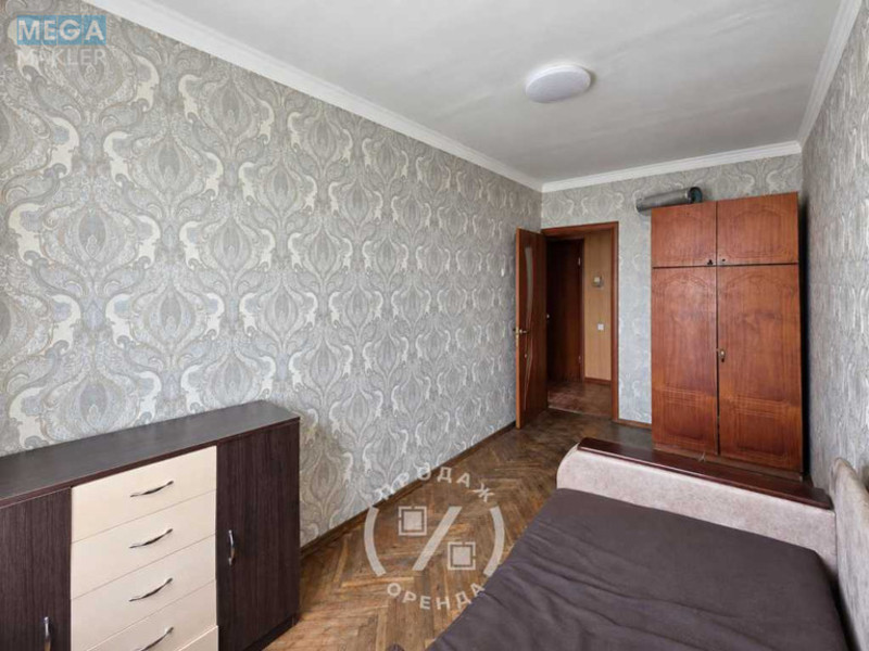 Продаж 2 кімнатної квартири (45,4/27/6), 9 пов. 9 пов. будинку, <a class="location-link" href="/kiev/" title="Недвижимость Київ">Київ</a>, <a class="location-link" href="/kiev/solomenskij/" title="Недвижимость Солом'янський район">Солом'янський р-н</a>, Александра Пироговского ул., 8 (изображение 2)