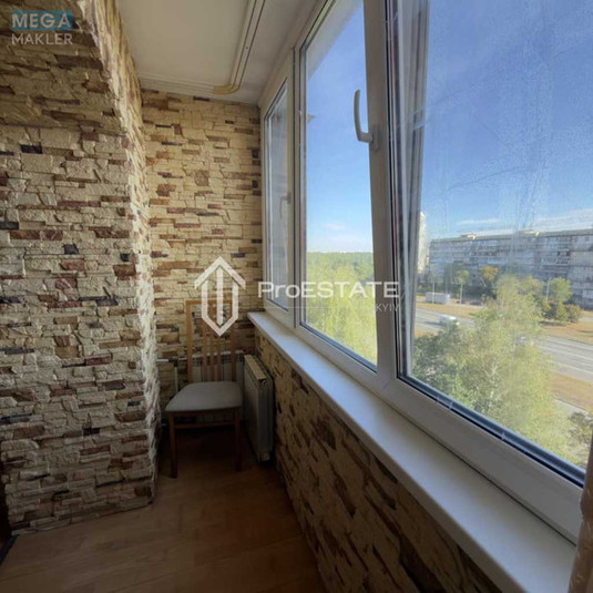 Продаж 2 кімнатної квартири (65/?/15), 7 пов. 9 пов. будинку, <a class="location-link" href="/kiev/" title="Недвижимость Київ">Київ</a>, <a class="location-link" href="/kiev/dneprovskij/" title="Недвижимость Дніпровський район">Дніпровський р-н</a>, Братиславська вул., 7 (изображение 10)
