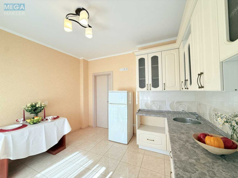 Продаж 1 кімнатної квартири (50,3/20,6/11,7), 13 пов. 25 пов. будинку, <a class="location-link" href="/kiev/" title="Недвижимость Київ">Київ</a>, <a class="location-link" href="/kiev/shevchenkovskij/" title="Недвижимость Шевченківський район">Шевченківський р-н</a>, Сікорського вул., 4г (изображение 8)