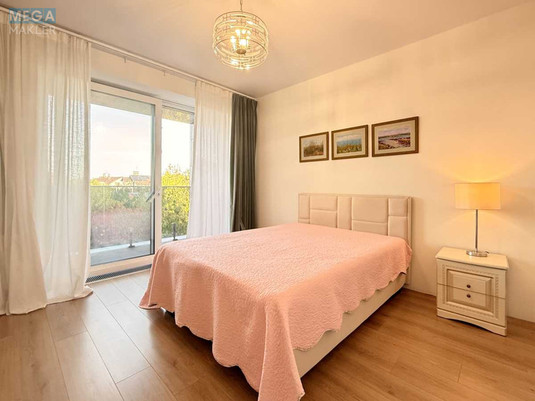 Продаж дома, 2&nbsp;поверху, 169,50&nbsp;кв.м, 4&nbsp;кімнати, ділянка 6&nbsp;соток, <a class="location-link" href="/gnedin/" title="Недвижимость Гнідін">Гнідин</a>, Весняна (изображение 9)
