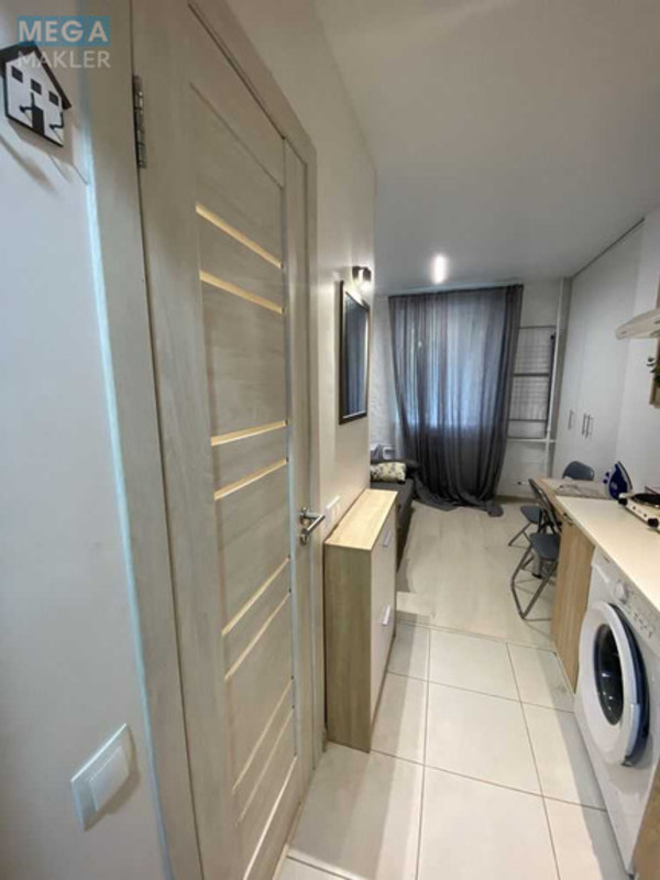 Продаж 4 кімнатної квартири (56/?/6), 1 пов. 4 пов. будинку, <a class="location-link" href="/kiev/" title="Недвижимость Київ">Київ</a>, <a class="location-link" href="/kiev/solomenskij/" title="Недвижимость Солом'янський район">Солом'янський р-н</a>, Николая Шепелева ул., 10а (изображение 5)