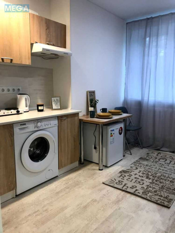 Продаж 4 кімнатної квартири (56/?/6), 1 пов. 4 пов. будинку, <a class="location-link" href="/kiev/" title="Недвижимость Київ">Київ</a>, <a class="location-link" href="/kiev/solomenskij/" title="Недвижимость Солом'янський район">Солом'янський р-н</a>, Николая Шепелева ул., 10а (изображение 8)