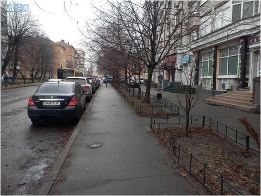 Продаж комерційної нерухомості, 189,90&nbsp;кв.м, под магазин, <a class="location-link" href="/kiev/" title="Недвижимость Київ">Київ</a>, <a class="location-link" href="/kiev/solomenskij/" title="Недвижимость Солом'янський район">Солом'янський р-н</a>, Андрія Головка вул., 12 (изображение 3)