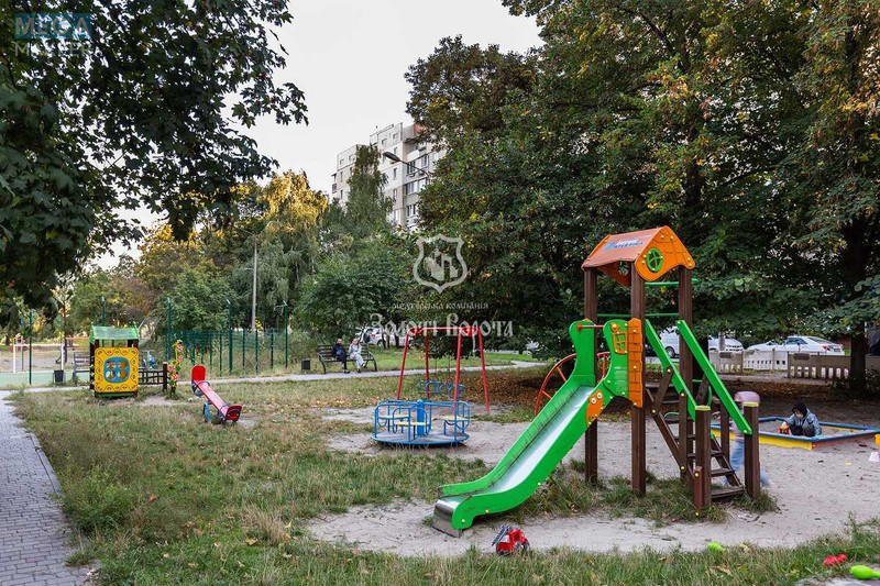 Продаж 3 кімнатної квартири (75,6/41,9/8,2), 14 пов. 16 пов. будинку, <a class="location-link" href="/kiev/" title="Недвижимость Київ">Київ</a>, <a class="location-link" href="/kiev/podolskij/" title="Недвижимость Подільський район">Подільський р-н</a>, Європейського Союзу просп., 37Б (изображение 19)