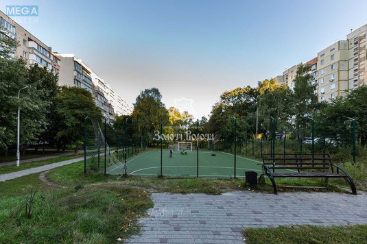Продаж 3 кімнатної квартири (75,6/41,9/8,2), 14 пов. 16 пов. будинку, <a class="location-link" href="/kiev/" title="Недвижимость Київ">Київ</a>, <a class="location-link" href="/kiev/podolskij/" title="Недвижимость Подільський район">Подільський р-н</a>, Європейського Союзу просп., 37Б (изображение 20)