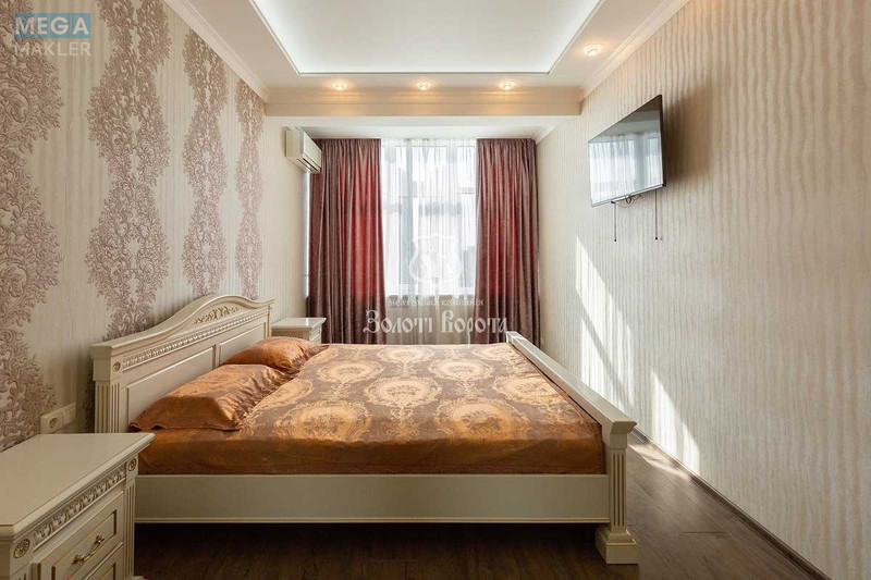 Продаж 1 кімнатної квартири (68,2/28,2/15,4), 6 пов. 27 пов. будинку, <a class="location-link" href="/kiev/" title="Недвижимость Київ">Київ</a>, <a class="location-link" href="/kiev/pecherskij/" title="Недвижимость Печерський район">Печерський р-н</a>, Євгена Коновальця вул., 44а (изображение 7)
