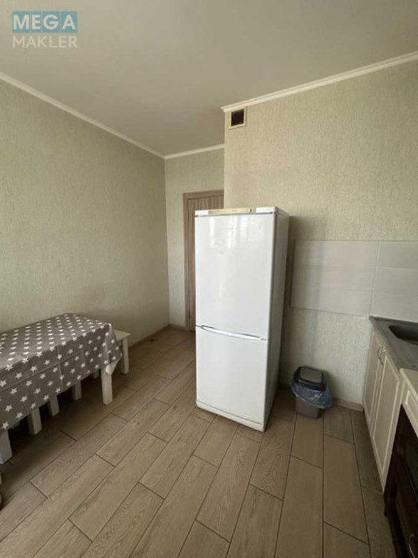Оренда 1 кімнатної квартири, <a class="location-link" href="/kiev/" title="Недвижимость Київ">Київ</a>, <a class="location-link" href="/kiev/desnyanskij/" title="Недвижимость Деснянський район">Деснянський р-н</a>, Теодора Драйзера ул., 40 (изображение 2)