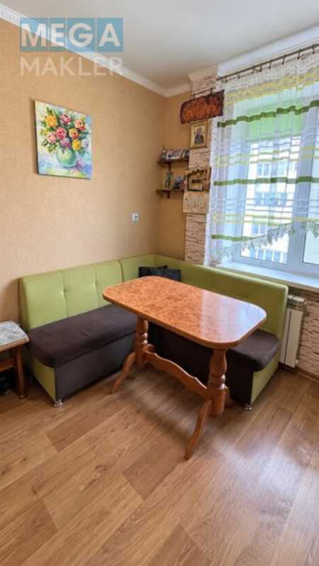 Продаж 3 кімнатної квартири (79,9/46,9/7,9), 7 пов. 17 пов. будинку, <a class="location-link" href="/brovary/" title="Недвижимость Бровари">Бровари</a>, Ярослава Мудрого 28 (изображение 2)