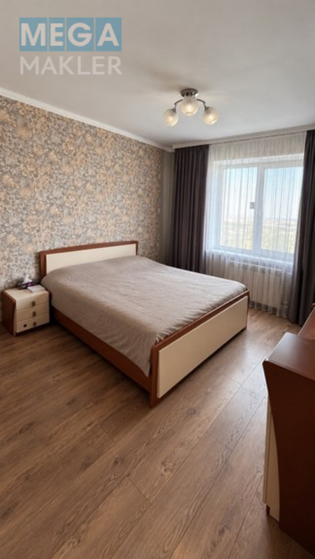 Продаж 3 кімнатної квартири (79,9/46,9/7,9), 7 пов. 17 пов. будинку, <a class="location-link" href="/brovary/" title="Недвижимость Бровари">Бровари</a>, Ярослава Мудрого 28 (изображение 17)