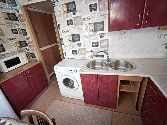 Продаж 2 кімнатної квартири (47/?/9), 4 пов. 5 пов. будинку, <a class="location-link" href="/kiev/" title="Недвижимость Київ">Київ</a>, <a class="location-link" href="/kiev/podolskij/" title="Недвижимость Подільський район">Подільський р-н</a>, Гречко Маршала ул., 8В (изображение 3)