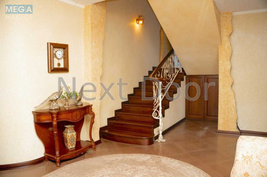 Продаж дома, 2&nbsp;поверху, 327&nbsp;кв.м, 6&nbsp;кімнат, ділянка 10&nbsp;соток, <a class="location-link" href="/kiev/" title="Недвижимость Київ">Київ</a>, <a class="location-link" href="/kiev/desnyanskij/" title="Недвижимость Деснянський район">Деснянський р-н</a>, Радистів пров. (изображение 7)