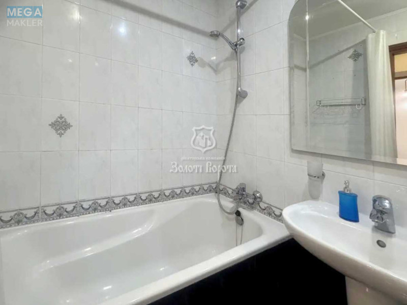 Продаж 4 кімнатної квартири (104,4/71,5/11), 6 пов. 16 пов. будинку, <a class="location-link" href="/kiev/" title="Недвижимость Київ">Київ</a>, <a class="location-link" href="/kiev/goloseevskij/" title="Недвижимость Голосіївський район">Голосіївський р-н</a>, Антоновича вул., 91/14 (изображение 19)