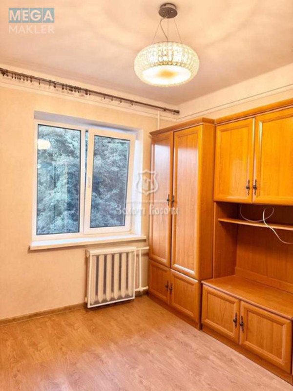 Продаж 3 кімнатної квартири (59,3/41,1/7), 6 пов. 9 пов. будинку, <a class="location-link" href="/kiev/" title="Недвижимость Київ">Київ</a>, <a class="location-link" href="/kiev/goloseevskij/" title="Недвижимость Голосіївський район">Голосіївський р-н</a>, Васильківська вул., 2а (изображение 4)
