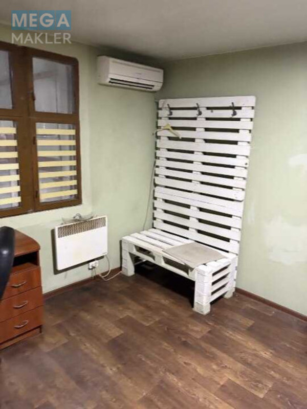 Продаж окремої будівлі/побудови, 912&nbsp;кв.м, <a class="location-link" href="/avangard/" title="Недвижимость Авангард">Авангард</a>, Ангарська, 18А (изображение 3)