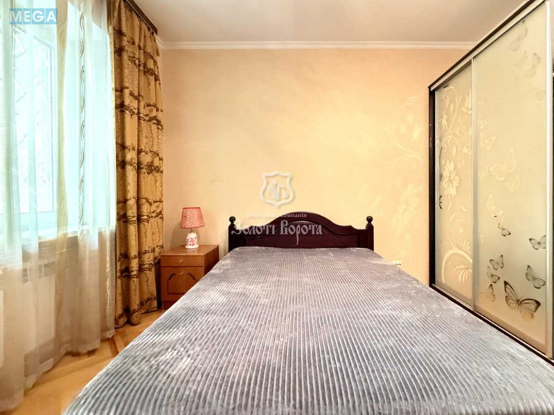 Продаж 2 кімнатної квартири (59,8/31,9/9,6), 1 пов. 5 пов. будинку, <a class="location-link" href="/kiev/" title="Недвижимость Київ">Київ</a>, <a class="location-link" href="/kiev/pecherskij/" title="Недвижимость Печерський район">Печерський р-н</a>, Інститутська вул., 22/7 (изображение 6)