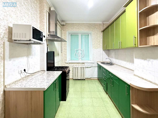 Продаж 2 кімнатної квартири (59,8/31,9/9,6), 1 пов. 5 пов. будинку, <a class="location-link" href="/kiev/" title="Недвижимость Київ">Київ</a>, <a class="location-link" href="/kiev/pecherskij/" title="Недвижимость Печерський район">Печерський р-н</a>, Інститутська вул., 22/7 (изображение 9)