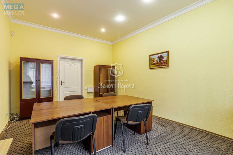 Продаж 3 кімнатної квартири (71,8/47/24,8), 1 пов. 5 пов. будинку, <a class="location-link" href="/kiev/" title="Недвижимость Київ">Київ</a>, <a class="location-link" href="/kiev/pecherskij/" title="Недвижимость Печерський район">Печерський р-н</a>, Інститутська вул., 22/7 (изображение 7)