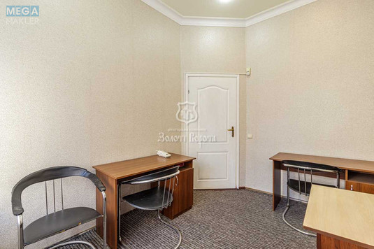 Продаж 3 кімнатної квартири (71,8/47/24,8), 1 пов. 5 пов. будинку, <a class="location-link" href="/kiev/" title="Недвижимость Київ">Київ</a>, <a class="location-link" href="/kiev/pecherskij/" title="Недвижимость Печерський район">Печерський р-н</a>, Інститутська вул., 22/7 (изображение 9)