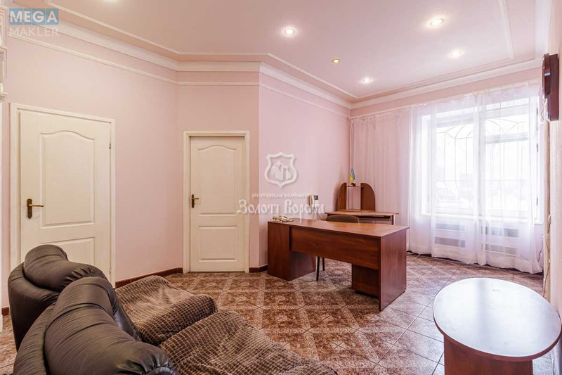 Продаж 3 кімнатної квартири (71,8/47/24,8), 1 пов. 5 пов. будинку, <a class="location-link" href="/kiev/" title="Недвижимость Київ">Київ</a>, <a class="location-link" href="/kiev/pecherskij/" title="Недвижимость Печерський район">Печерський р-н</a>, Інститутська вул., 22/7 (изображение 11)