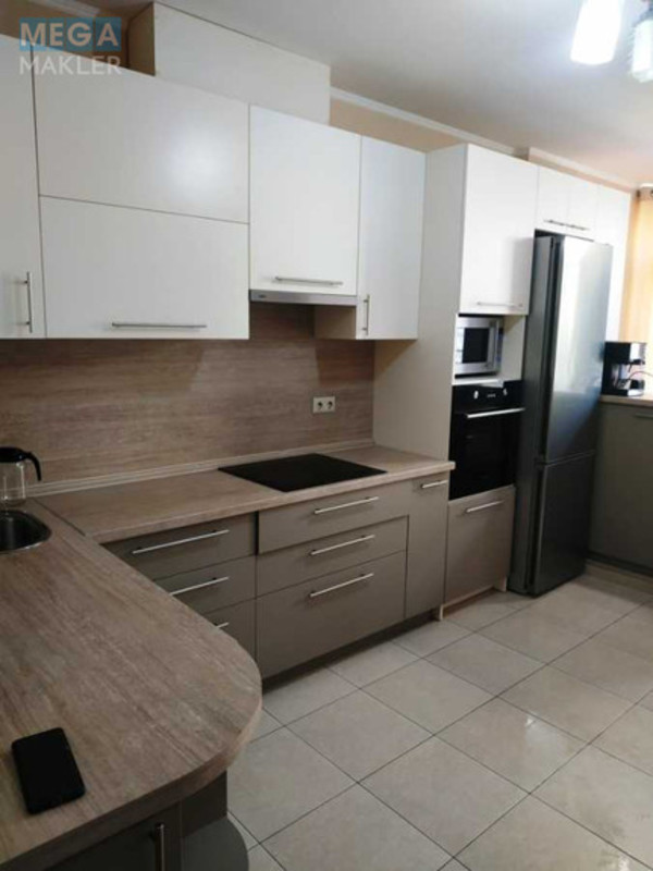 Оренда 3 кімнатної квартири, <a class="location-link" href="/kiev/" title="Недвижимость Київ">Київ</a>, <a class="location-link" href="/kiev/dneprovskij/" title="Недвижимость Дніпровський район">Дніпровський р-н</a>, Регенераторна вул., 19 (изображение 6)