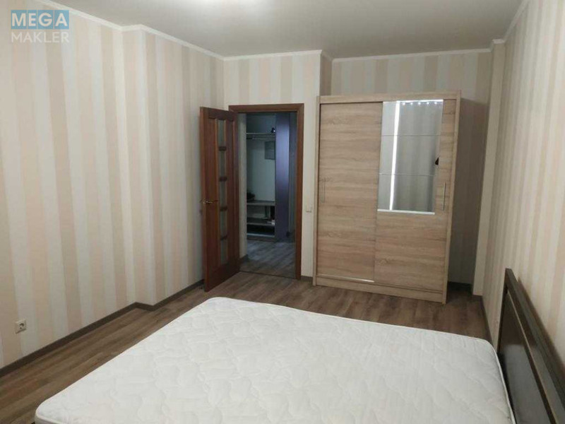 Оренда 3 кімнатної квартири, <a class="location-link" href="/kiev/" title="Недвижимость Київ">Київ</a>, <a class="location-link" href="/kiev/dneprovskij/" title="Недвижимость Дніпровський район">Дніпровський р-н</a>, Регенераторна вул., 19 (изображение 10)