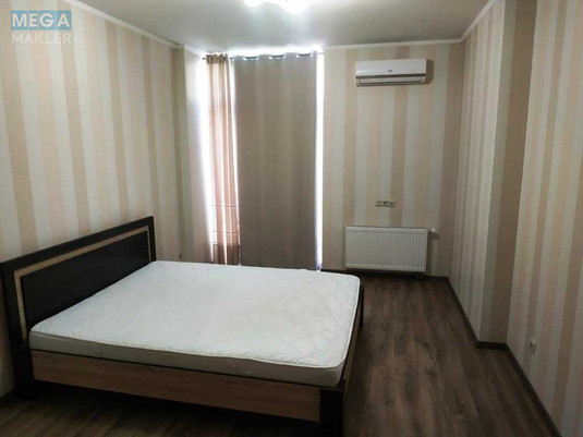 Оренда 3 кімнатної квартири, <a class="location-link" href="/kiev/" title="Недвижимость Київ">Київ</a>, <a class="location-link" href="/kiev/dneprovskij/" title="Недвижимость Дніпровський район">Дніпровський р-н</a>, Регенераторна вул., 19 (изображение 11)