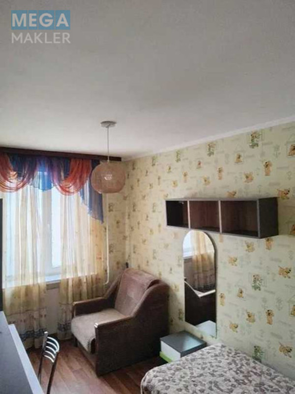 Оренда кімнати (підселення), <a class="location-link" href="/kiev/" title="Недвижимость Київ">Київ</a>, <a class="location-link" href="/kiev/svyatoshinskij/" title="Недвижимость Святошинський район">Святошинський р-н</a>, Зодчих ул., 30 (изображение 2)