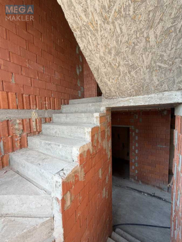 Продаж дома, 3&nbsp;поверху, 135&nbsp;кв.м, 5&nbsp;кімнат, ділянка 2&nbsp;сотки, <a class="location-link" href="/irpen/" title="Недвижимость Ірпінь">Ірпінь</a>, Вінграновського, 24а (изображение 10)
