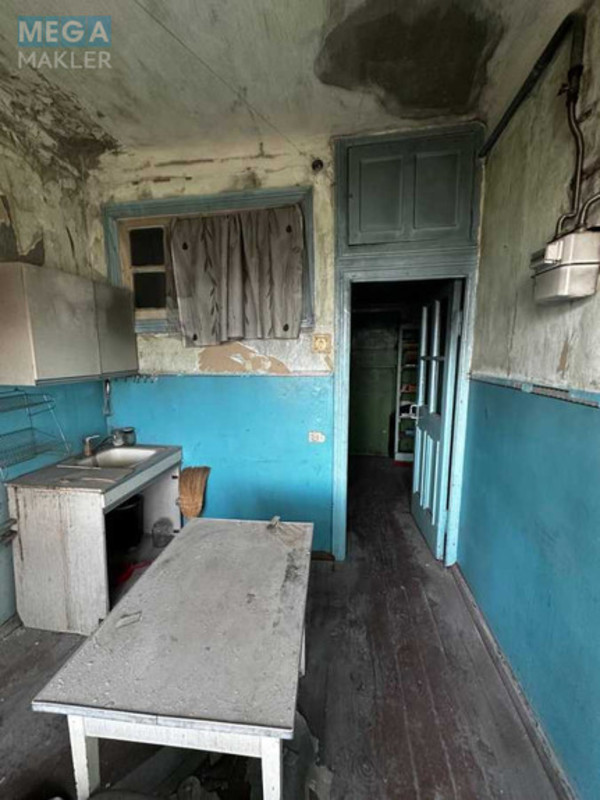 Продаж 1 кімнатної квартири (36/16/9), 5 пов. 5 пов. будинку, <a class="location-link" href="/kiev/" title="Недвижимость Київ">Київ</a>, <a class="location-link" href="/kiev/goloseevskij/" title="Недвижимость Голосіївський район">Голосіївський р-н</a>, Микільсько-Ботанічна вул., 7/9 (изображение 9)