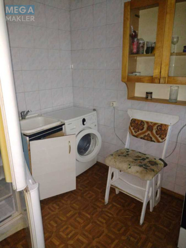 Оренда 5 кімнатної квартири, <a class="location-link" href="/kiev/" title="Недвижимость Київ">Київ</a>, <a class="location-link" href="/kiev/goloseevskij/" title="Недвижимость Голосіївський район">Голосіївський р-н</a>, Академика Глушкова просп., 43 (изображение 5)