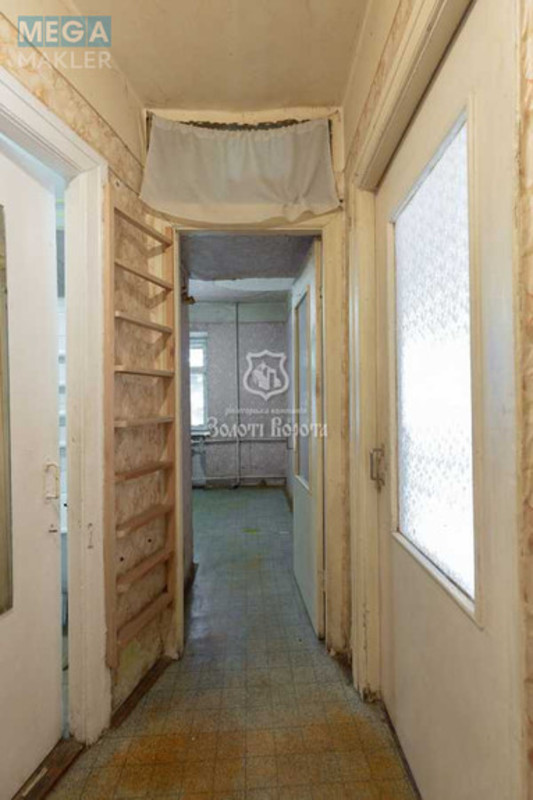 Продаж 1 кімнатної квартири (29,8/16,7/6,7), 2 пов. 5 пов. будинку, <a class="location-link" href="/kiev/" title="Недвижимость Київ">Київ</a>, <a class="location-link" href="/kiev/pecherskij/" title="Недвижимость Печерський район">Печерський р-н</a>, Бастіонна вул., 13 (изображение 9)