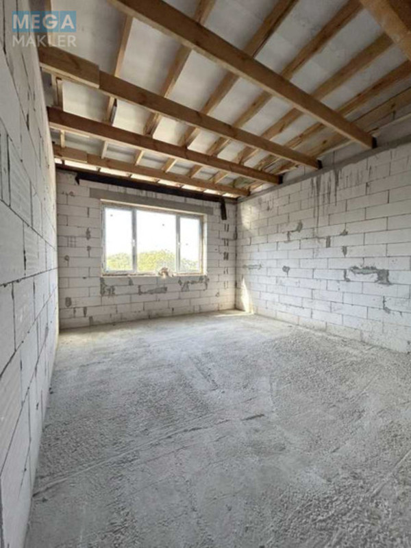Продаж дома, 2&nbsp;поверху, 220&nbsp;кв.м, 5&nbsp;кімнат, ділянка 3,70&nbsp;сотки, <a class="location-link" href="/kiev/" title="Недвижимость Київ">Київ</a>, <a class="location-link" href="/kiev/dneprovskij/" title="Недвижимость Дніпровський район">Дніпровський р-н</a>, 208-а Садова вул., 1 (изображение 8)