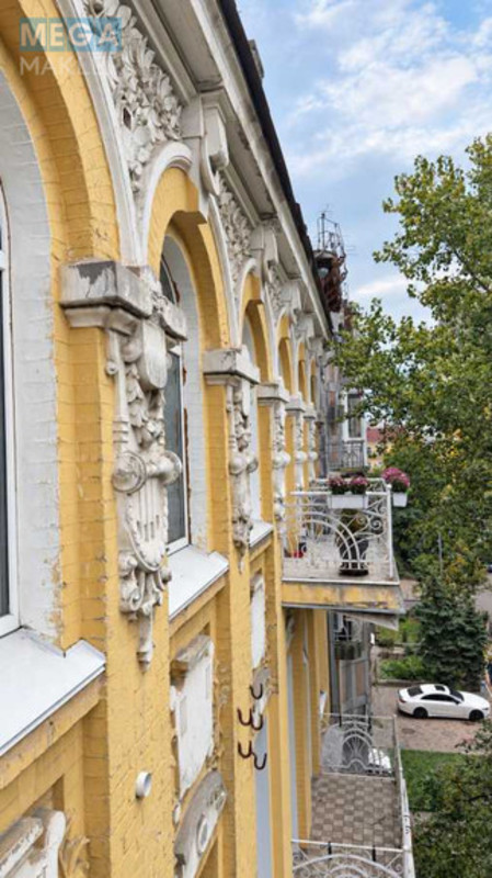 Продаж 3 кімнатної квартири (189/103/25), 4 пов. 4 пов. будинку, <a class="location-link" href="/kiev/" title="Недвижимость Київ">Київ</a>, <a class="location-link" href="/kiev/shevchenkovskij/" title="Недвижимость Шевченківський район">Шевченківський р-н</a>, Назарівська вул., 17 (изображение 2)