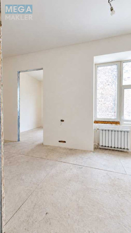 Продаж 3 кімнатної квартири (189/103/25), 4 пов. 4 пов. будинку, <a class="location-link" href="/kiev/" title="Недвижимость Київ">Київ</a>, <a class="location-link" href="/kiev/shevchenkovskij/" title="Недвижимость Шевченківський район">Шевченківський р-н</a>, Назарівська вул., 17 (изображение 6)
