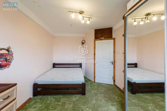 Продаж 3 кімнатної квартири (60,5/40/7), 9 пов. 9 пов. будинку, <a class="location-link" href="/kiev/" title="Недвижимость Київ">Київ</a>, <a class="location-link" href="/kiev/svyatoshinskij/" title="Недвижимость Святошинський район">Святошинський р-н</a>, Якуба Коласа вул., 17 (изображение 6)