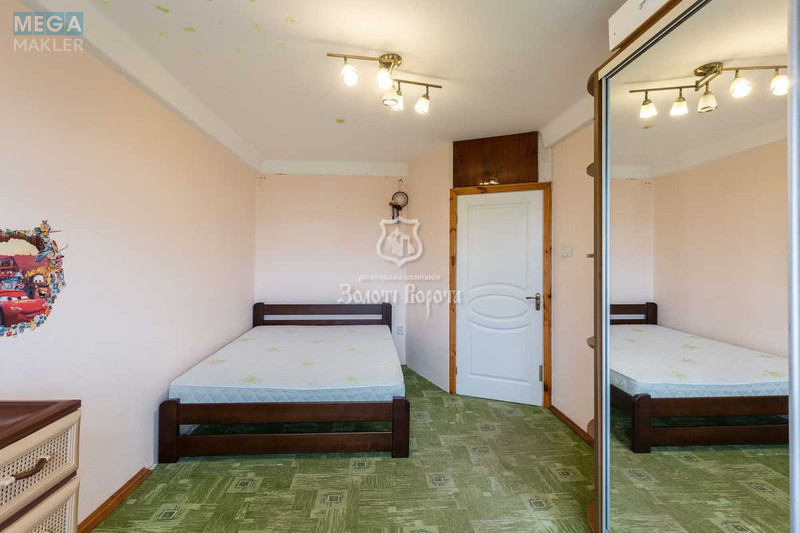 Продаж 3 кімнатної квартири (60,5/40/7), 9 пов. 9 пов. будинку, <a class="location-link" href="/kiev/" title="Недвижимость Київ">Київ</a>, <a class="location-link" href="/kiev/svyatoshinskij/" title="Недвижимость Святошинський район">Святошинський р-н</a>, Якуба Коласа вул., 17 (изображение 6)
