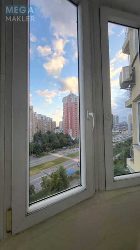 Оренда 2 кімнатної квартири, <a class="location-link" href="/kiev/" title="Недвижимость Київ">Київ</a>, <a class="location-link" href="/kiev/darnickij/" title="Недвижимость Дарницький район">Дарницький р-н</a>, Анни Ахматової вул., 48 (изображение 13)
