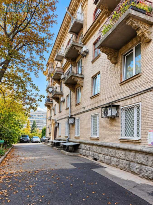 Продаж 2 кімнатної квартири (60,9/37/7,5), 4 пов. 5 пов. будинку, <a class="location-link" href="/kiev/" title="Недвижимость Київ">Київ</a>, <a class="location-link" href="/kiev/pecherskij/" title="Недвижимость Печерський район">Печерський р-н</a>, Кловський узвіз, 15 (изображение 8)
