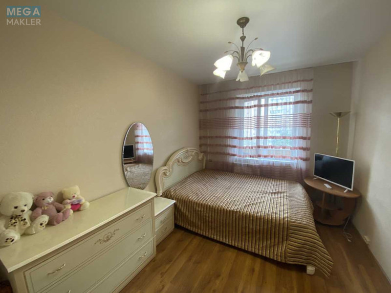 Оренда 2 кімнатної квартири, <a class="location-link" href="/kiev/" title="Недвижимость Київ">Київ</a>, <a class="location-link" href="/kiev/darnickij/" title="Недвижимость Дарницький район">Дарницький р-н</a>, Архітектора Вербицького вул., 14в (изображение 3)