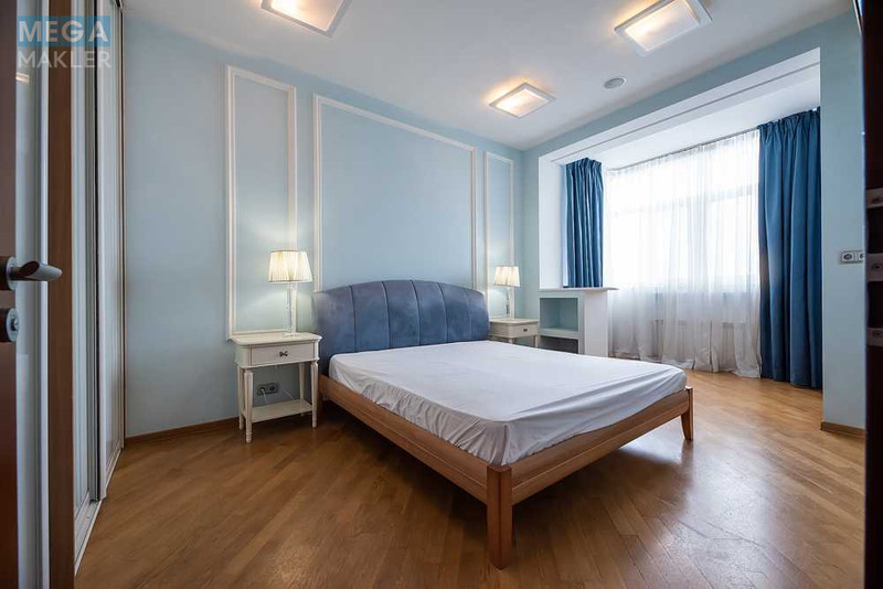 Продаж 4 кімнатної квартири (150/80/30), 17 пов. 18 пов. будинку, <a class="location-link" href="/kiev/" title="Недвижимость Київ">Київ</a>, <a class="location-link" href="/kiev/shevchenkovskij/" title="Недвижимость Шевченківський район">Шевченківський р-н</a>, Дмитриевская ул., 13А (изображение 2)
