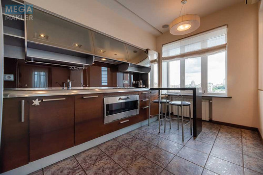 Продаж 4 кімнатної квартири (150/80/30), 17 пов. 18 пов. будинку, <a class="location-link" href="/kiev/" title="Недвижимость Київ">Київ</a>, <a class="location-link" href="/kiev/shevchenkovskij/" title="Недвижимость Шевченківський район">Шевченківський р-н</a>, Дмитриевская ул., 13А (изображение 4)