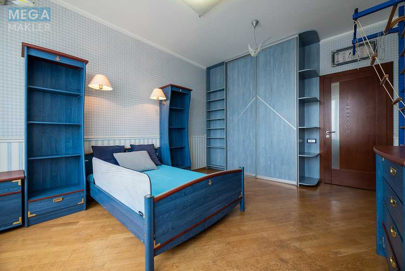 Продаж 4 кімнатної квартири (150/80/30), 17 пов. 18 пов. будинку, <a class="location-link" href="/kiev/" title="Недвижимость Київ">Київ</a>, <a class="location-link" href="/kiev/shevchenkovskij/" title="Недвижимость Шевченківський район">Шевченківський р-н</a>, Дмитриевская ул., 13А (изображение 8)