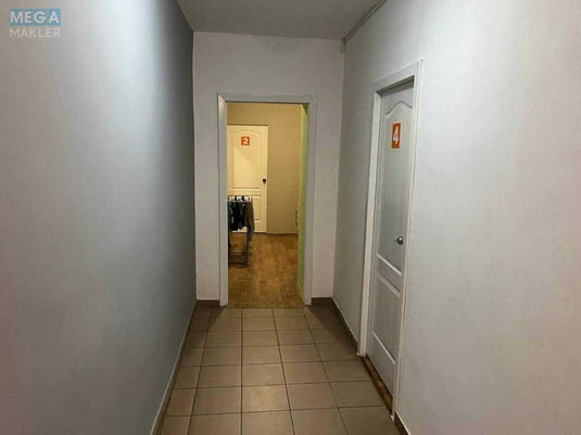 Продаж 10 кімнатної квартири (195/150/?), 1 пов. 6 пов. будинку, <a class="location-link" href="/kiev/" title="Недвижимость Київ">Київ</a>, <a class="location-link" href="/kiev/solomenskij/" title="Недвижимость Солом'янський район">Солом'янський р-н</a>, Олексія Шовкуненка вул., 8 (изображение 3)