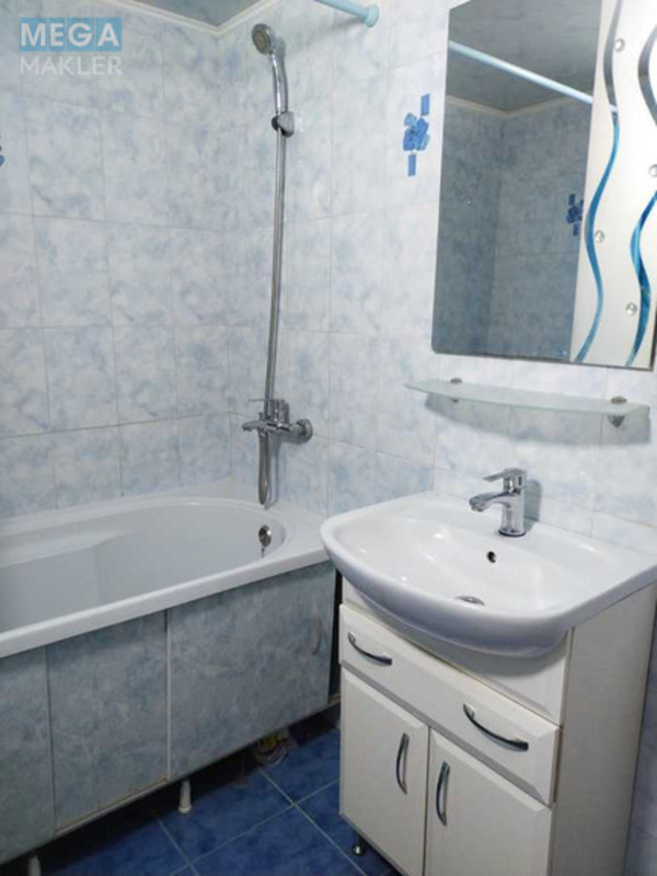 Оренда 1 кімнатної квартири, <a class="location-link" href="/odessa/" title="Недвижимость Одеса">Одеса</a>, <a class="location-link" href="/odessa/primorskij/" title="Недвижимость Приморський район">Приморський р-н</a>, Екатерининская, 39 (изображение 12)