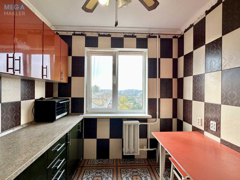 Продаж 2 кімнатної квартири (47/28/8), 7 пов. 9 пов. будинку, <a class="location-link" href="/kiev/" title="Недвижимость Київ">Київ</a>, <a class="location-link" href="/kiev/shevchenkovskij/" title="Недвижимость Шевченківський район">Шевченківський р-н</a>, Даниила Щербаковского ул., 31А (изображение 7)