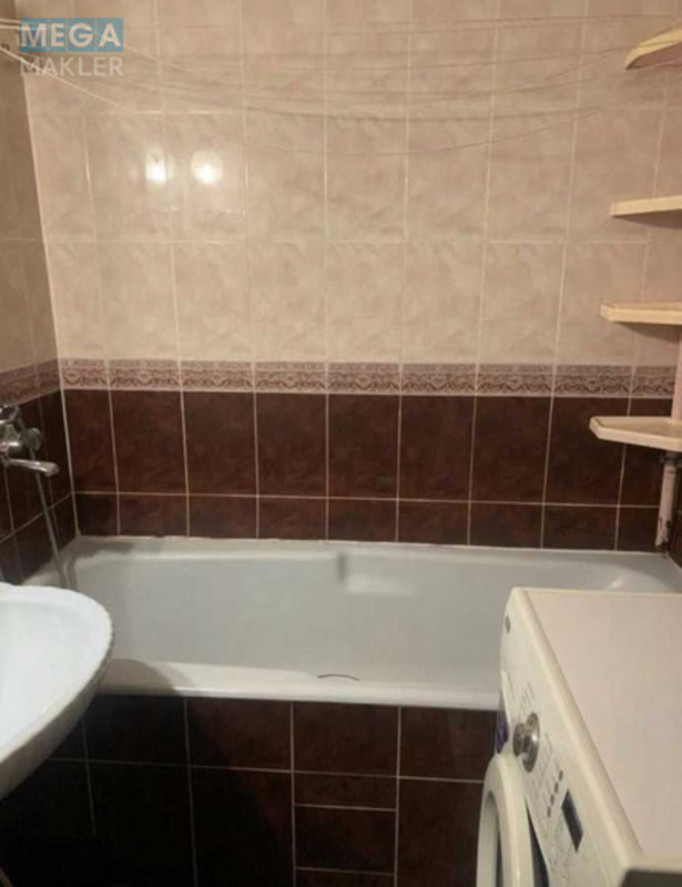 Оренда 3 кімнатної квартири, <a class="location-link" href="/odessa/" title="Недвижимость Одеса">Одеса</a>, <a class="location-link" href="/odessa/suvorovskij/" title="Недвижимость Суворовський район">Суворовський р-н</a>, Бувалкина, 71/1 (изображение 5)